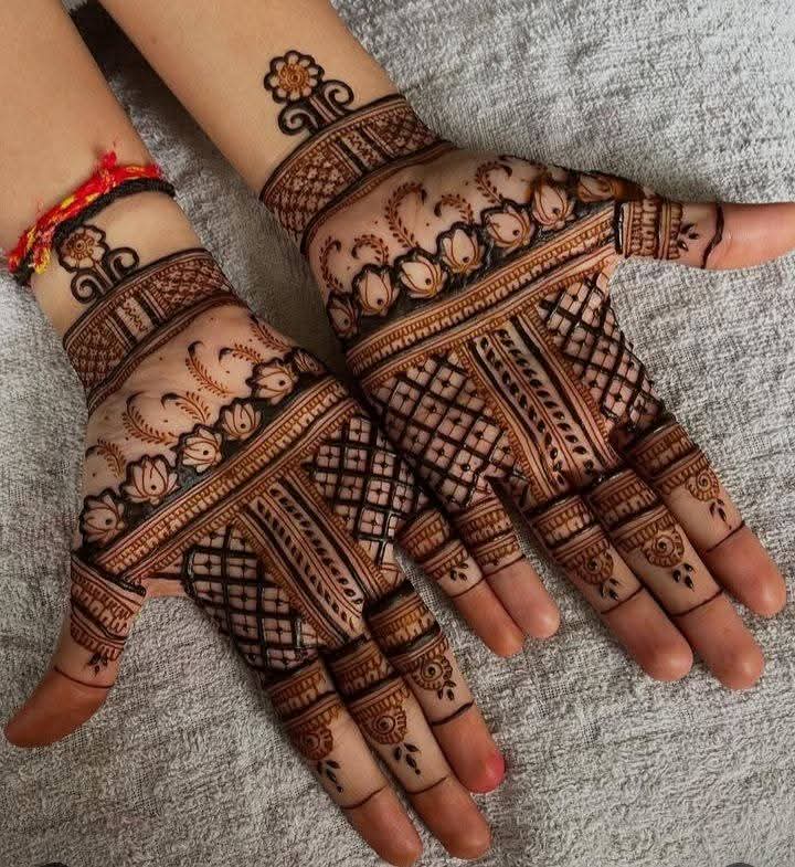 Traditional Bharwa Mehndi